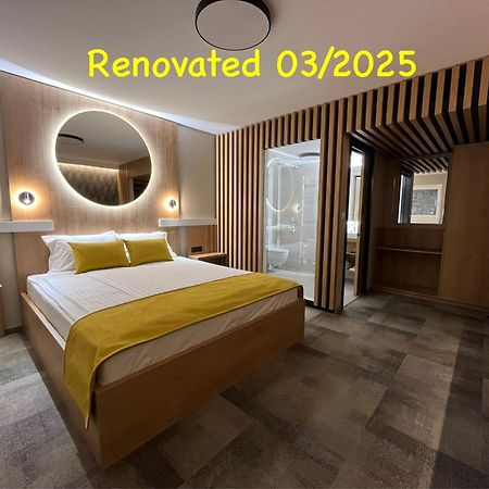 Hotel Mantova Vrhnika Luaran gambar