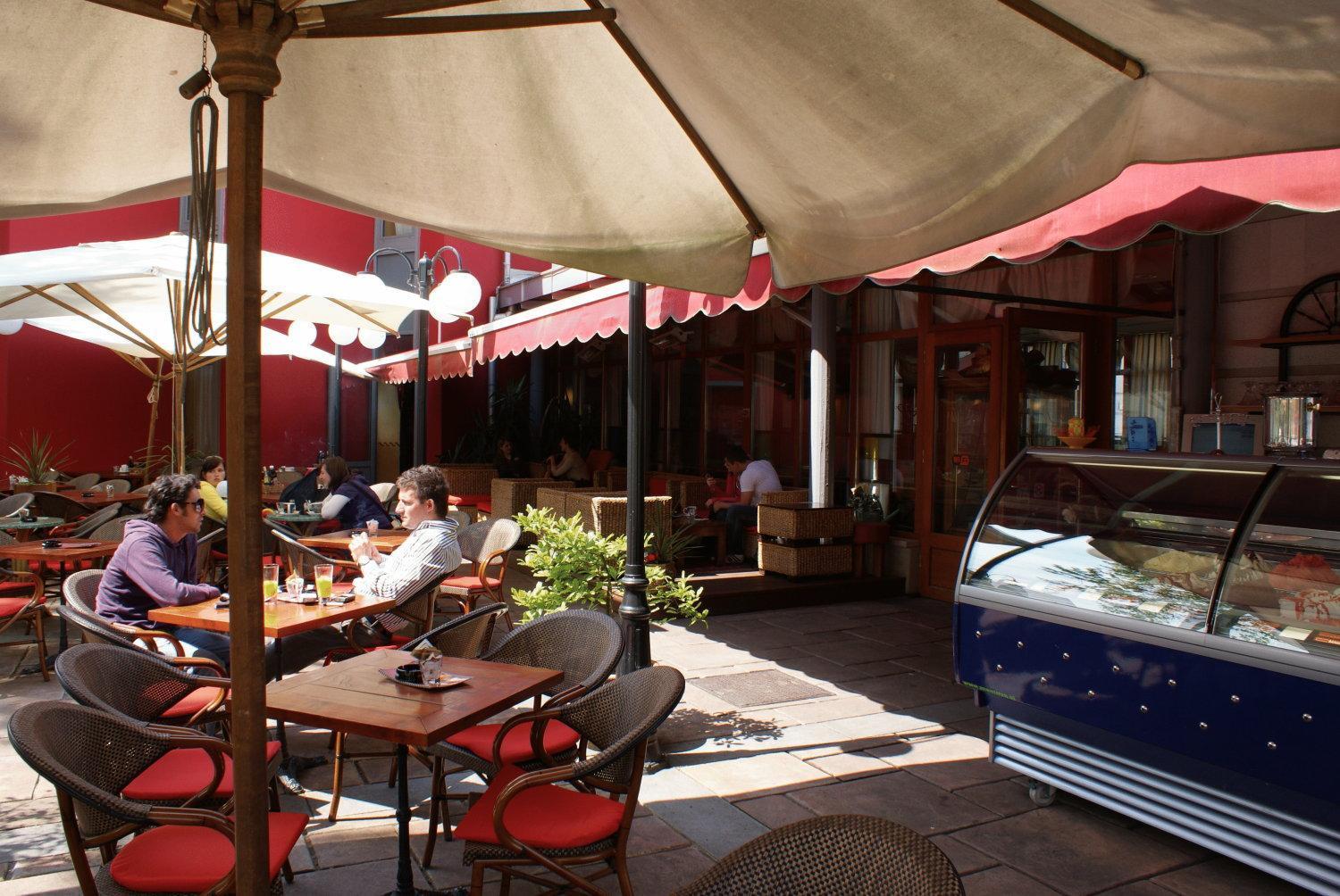 Hotel Mantova Vrhnika Luaran gambar