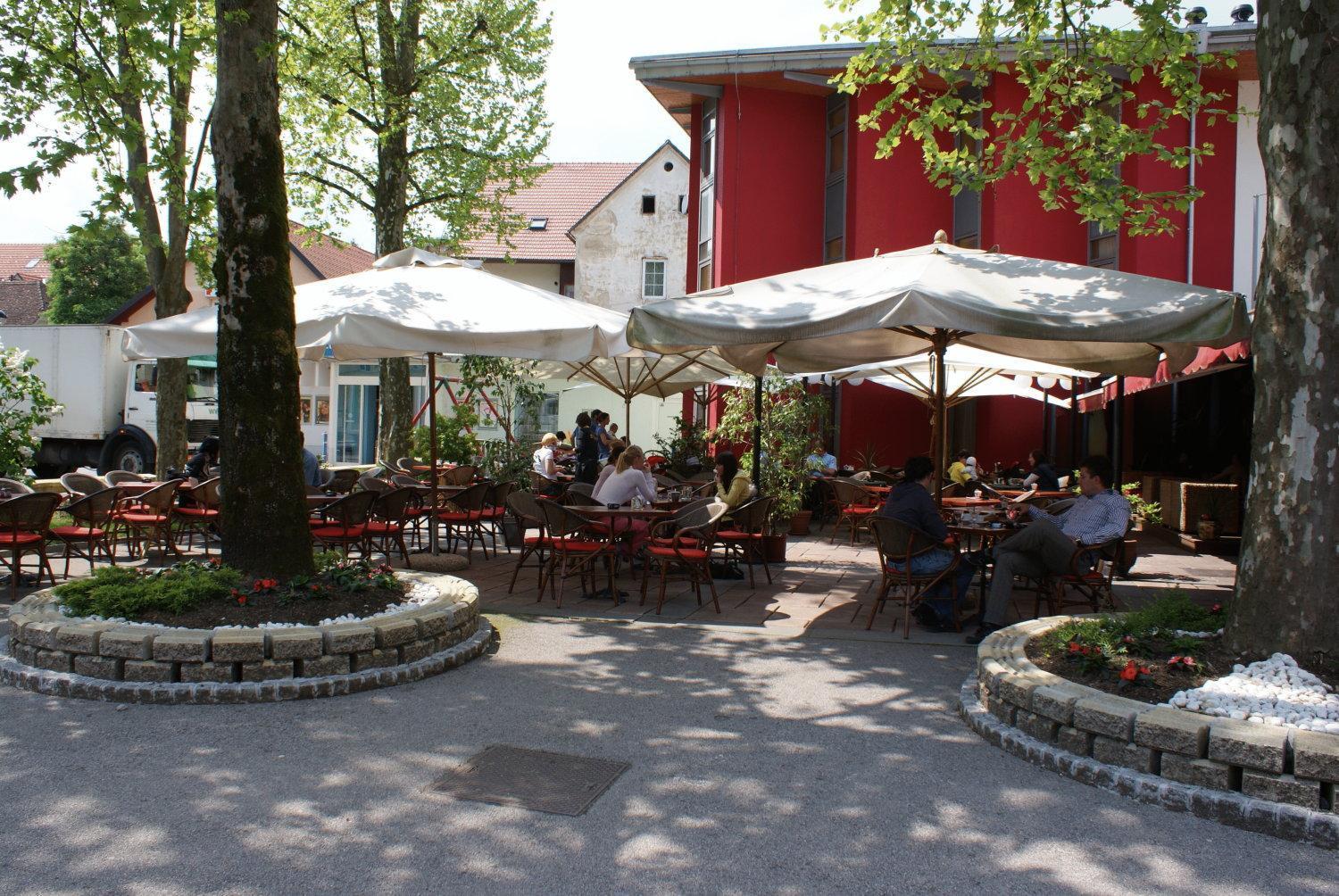 Hotel Mantova Vrhnika Luaran gambar