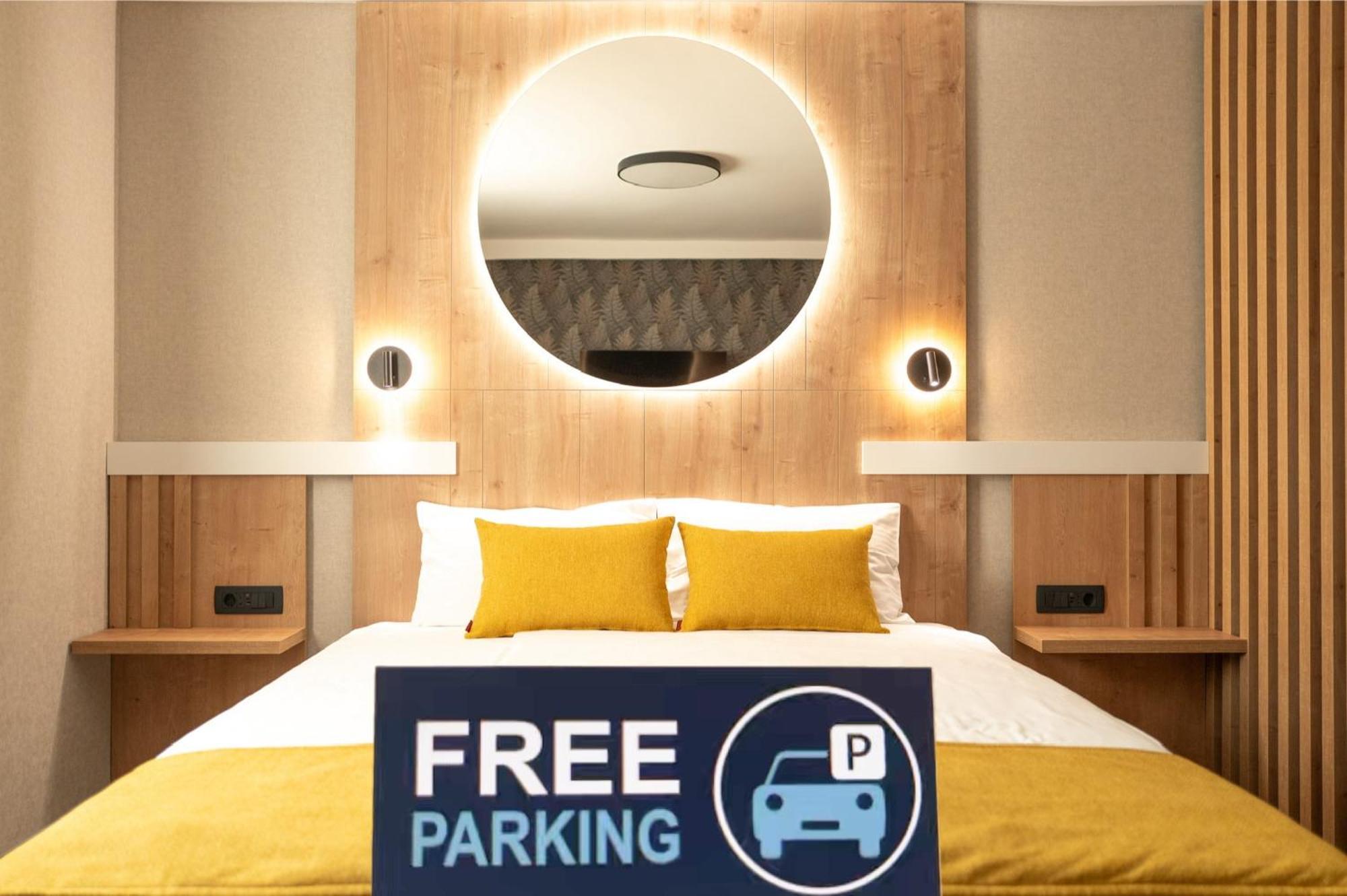 Hotel Mantova Vrhnika Luaran gambar